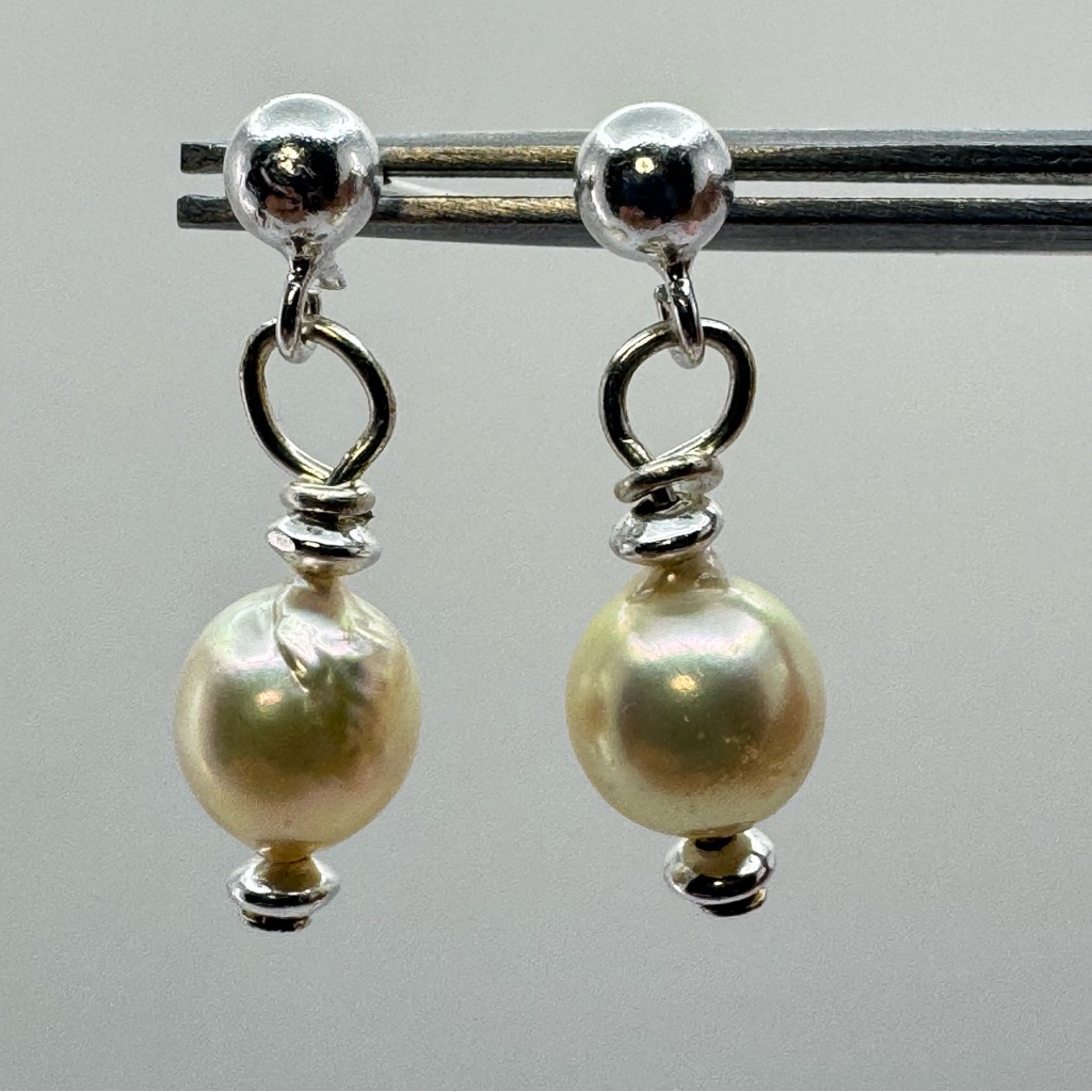 Elegant Sterling Silver Akoya Pearl Drop Earrings 925 Classic Dangle Studs 117$